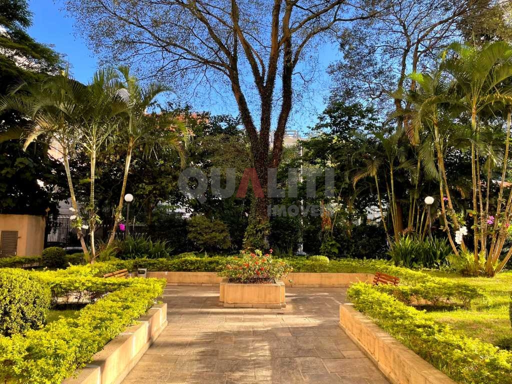 Apartamento à venda com 84m², 2 quartos, 1 suíte, closet, 1 vaga no Bairro de Santo Amaro.