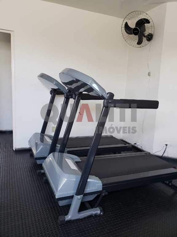Apartamento para venda em Moema, próximo ao Metrô, com 1 dormitório, terraço, 1 vaga, lazer e condomínio baixo, oportunidade!