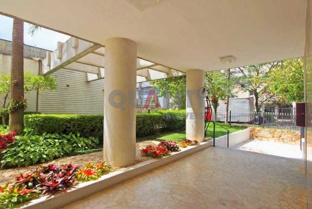 Apartamento alto padrão para Locação, com 222 m², 3 quartos, 3 suítes, 2 vagas no Jardim Paulistano
