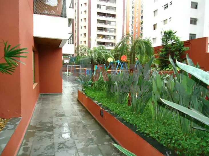 Apartamento reformado para venda com 57 m², 2 dormitórios e 1 vaga no Brooklin