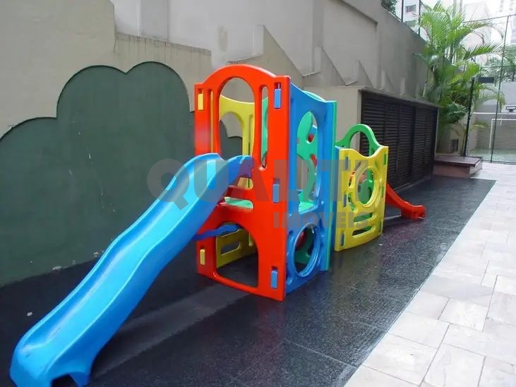 Apartamento para venda 160 m², 4 quartos, 1 suíte, sacada, 2 vagas em Moema Pássaros