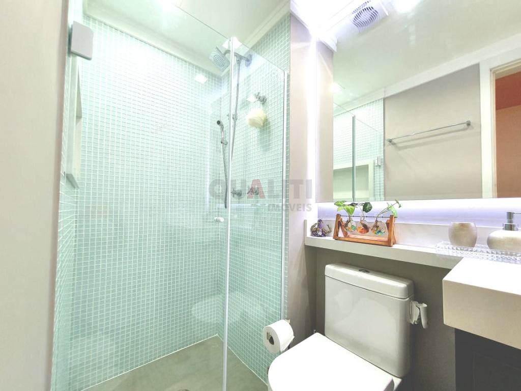 Venda de Apartamentos / Padrão na cidade de São Paulo