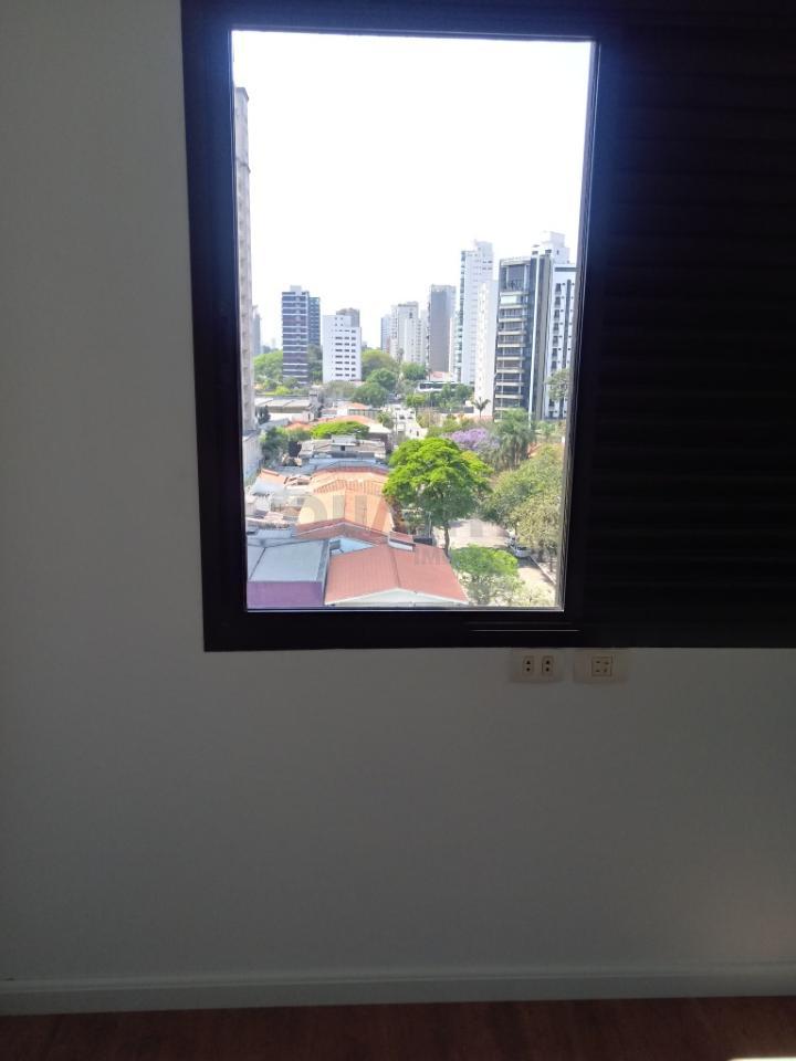 Apartamento MARAVILHOSO em Moema - Pássaros