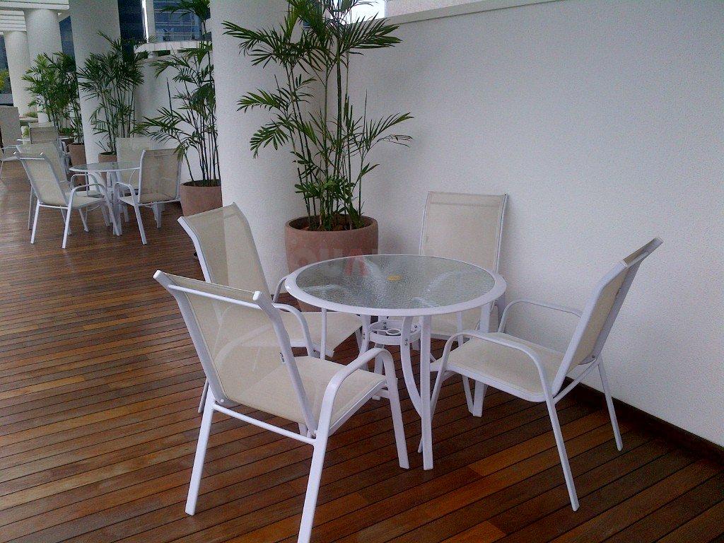 Apartamento mobiliado, 66 m², para venda, 1 suíte, 1 vaga, 2 banheiros na Vila Olímpia.