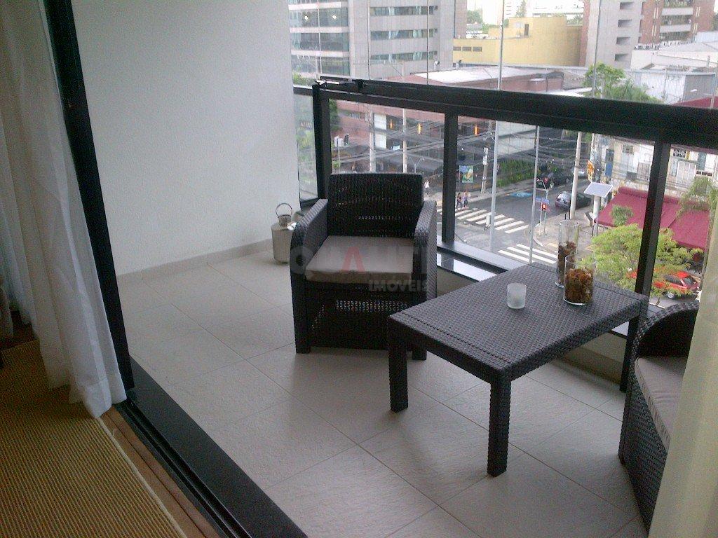 Apartamento mobiliado, 66 m², para venda, 1 suíte, 1 vaga, 2 banheiros na Vila Olímpia.