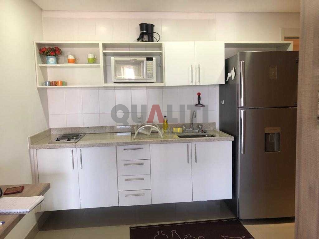 Apartamento studio moderno mobiliado no brooklin para locação e venda