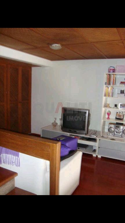 Triplex a Venda e Locação no Brooklin com 80m², com 2 dormitórios, 1 suíte e 1 garagem.