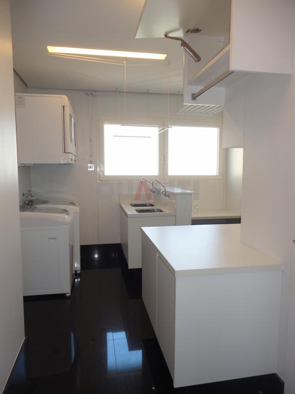 540m2 Frente à Praça Pereira Coutinho este fantástico empreendimento !! Único