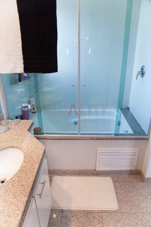 Excelente apartamento para Venda com 115m², 3 suítes e 3 vagas de garagem, no Brooklin.