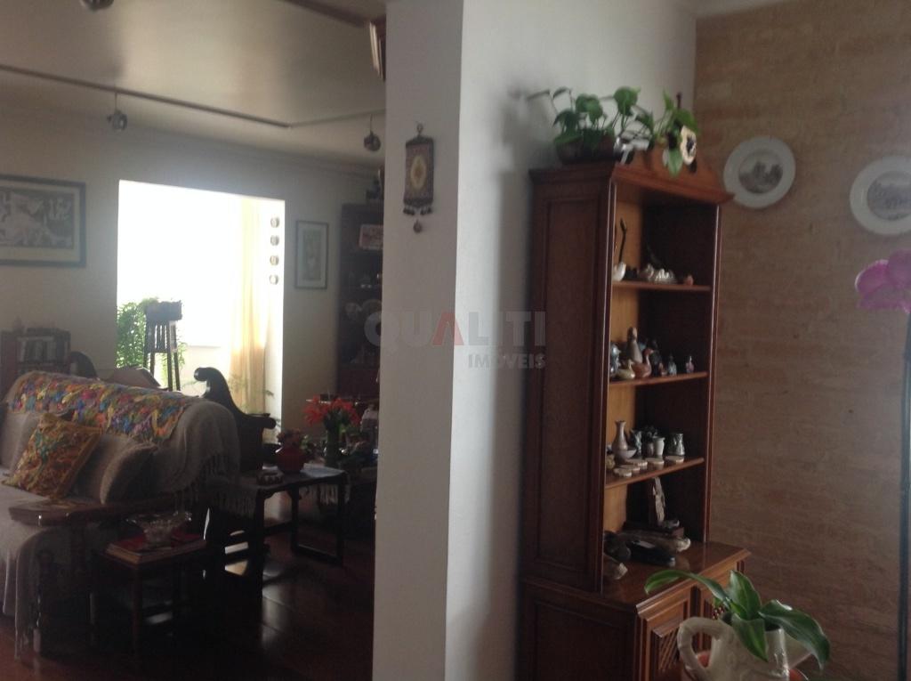 Apartamento alto padrão com 4 dormitórios, 4 vagas, 220 m² e lazer para venda no Campo Belo.