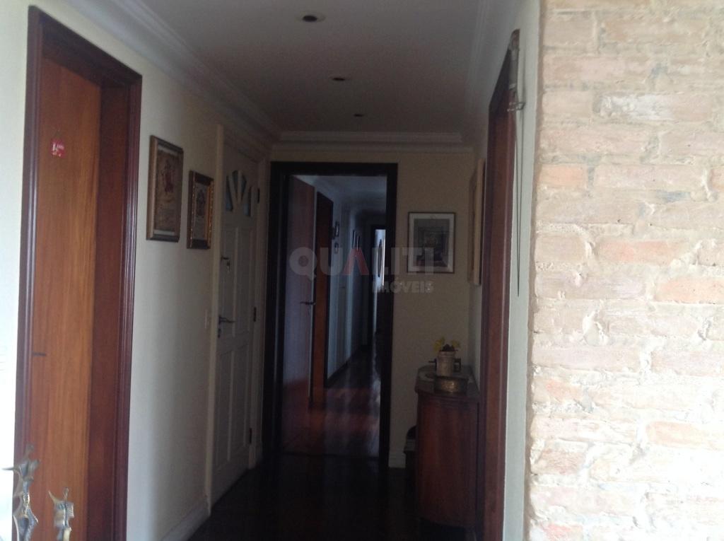 Apartamento alto padrão com 4 dormitórios, 4 vagas, 220 m² e lazer para venda no Campo Belo.