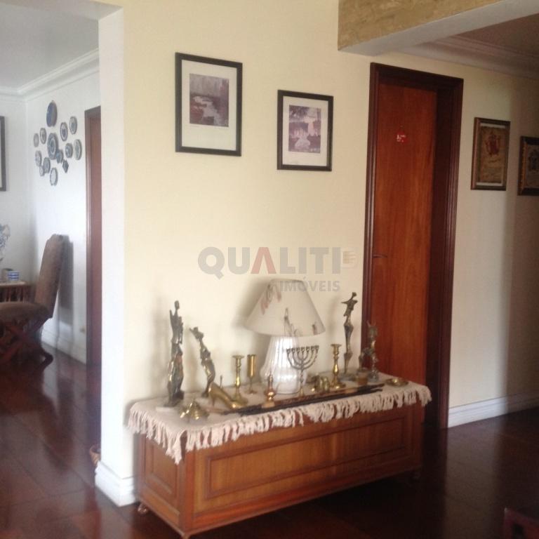 Apartamento alto padrão com 4 dormitórios, 4 vagas, 220 m² e lazer para venda no Campo Belo.