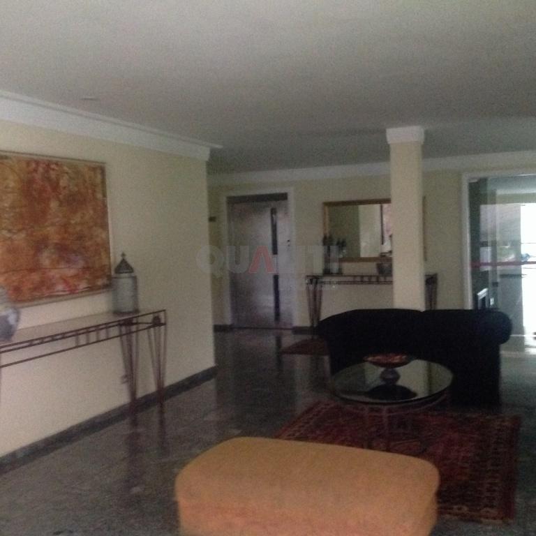 Apartamento alto padrão com 4 dormitórios, 4 vagas, 220 m² e lazer para venda no Campo Belo.