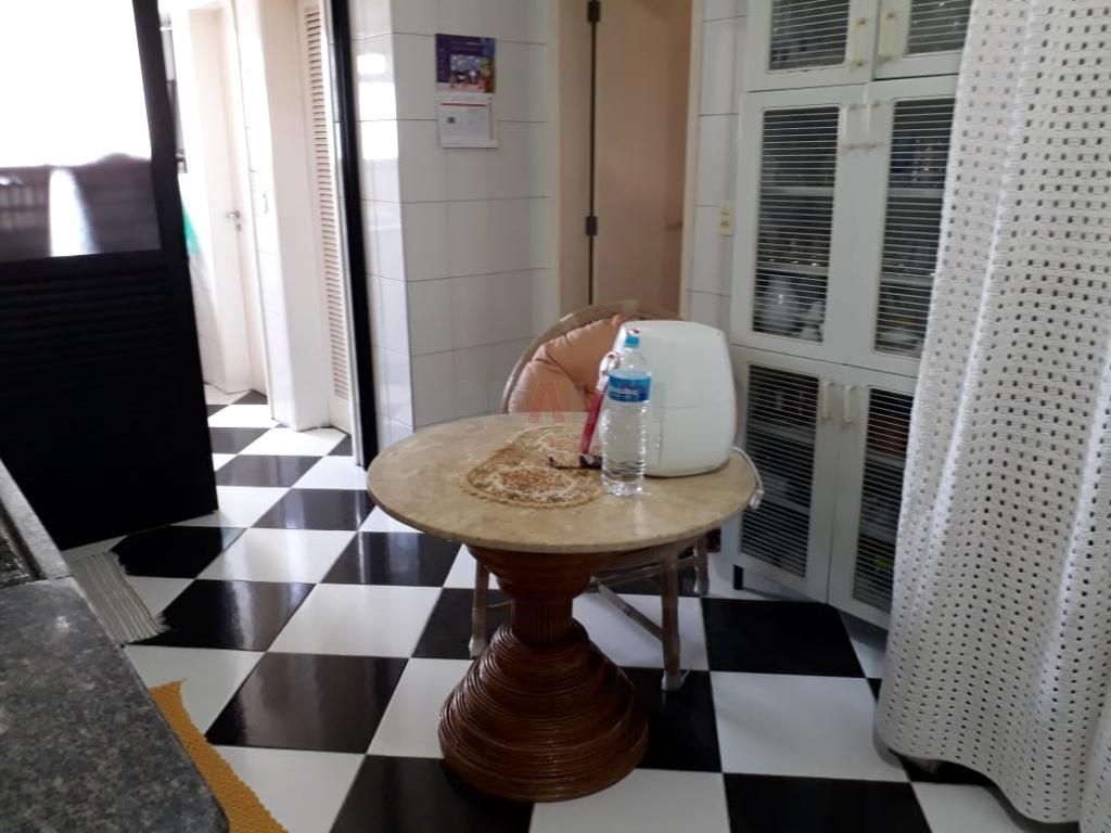 Apartamento com condomínio baixo, 3 suítes, 3 vagas, 129 m² e lazer clube para venda no Brooklin .