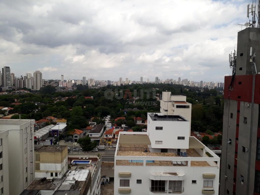 Apartamento com condomínio baixo, 3 suítes, 3 vagas, 129 m² e lazer clube para venda no Brooklin .