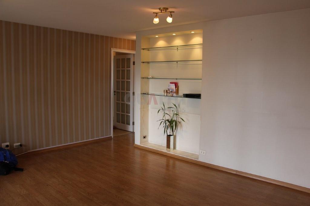 Excelente apartamento com 3 dormitórios à venda no Campo Belo