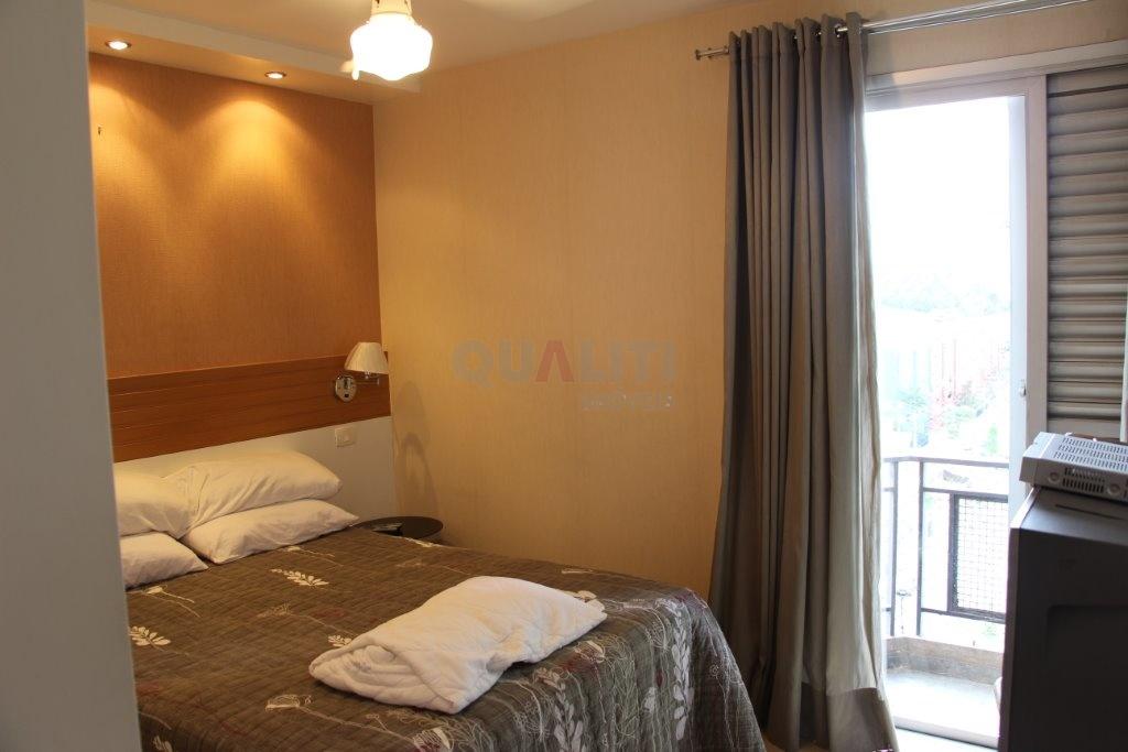 Excelente apartamento com 3 dormitórios à venda no Campo Belo
