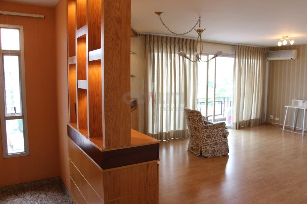 Excelente apartamento com 3 dormitórios à venda no Campo Belo