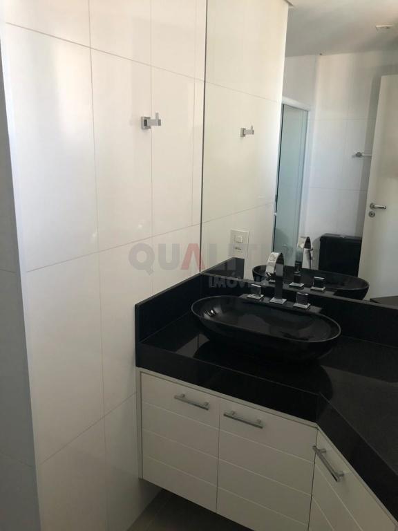 Apartamento Cobertura à Venda em Moema.