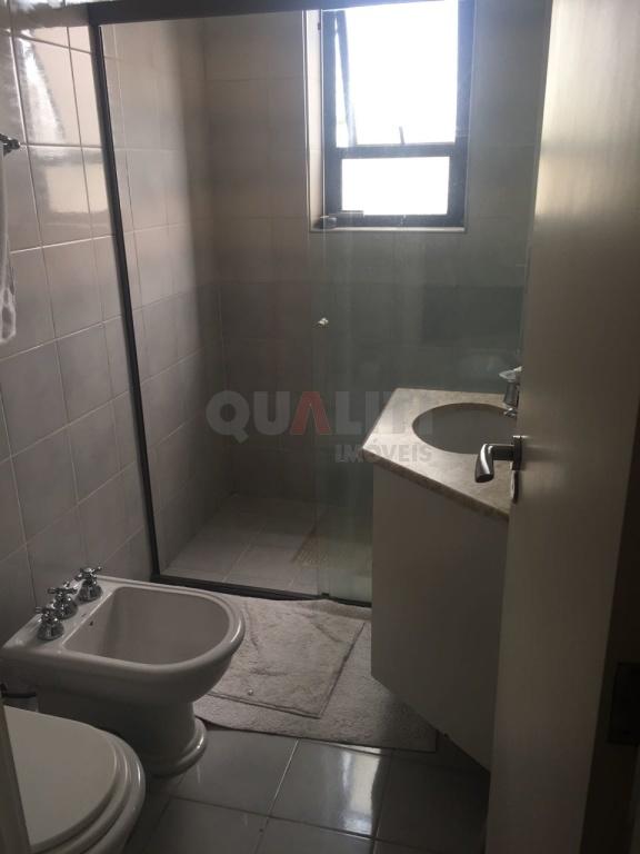 Apartamento 4 dormitórios com 2 suítes em Moema São Paulo