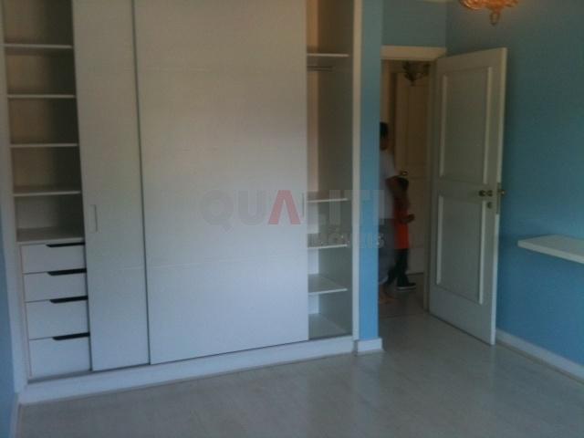 Casa residencial com 390m² para locação, 4 quartos, 2 suítes