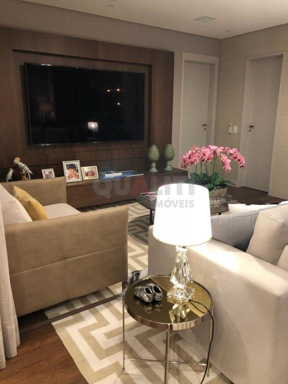 Apartamento alto padrão com 3 suítes, 4 vagas, 225 m² para venda no Brooklin Novo.