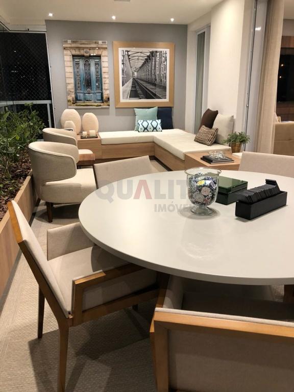 Apartamento alto padrão com 3 suítes, 4 vagas, 225 m² para venda no Brooklin Novo.