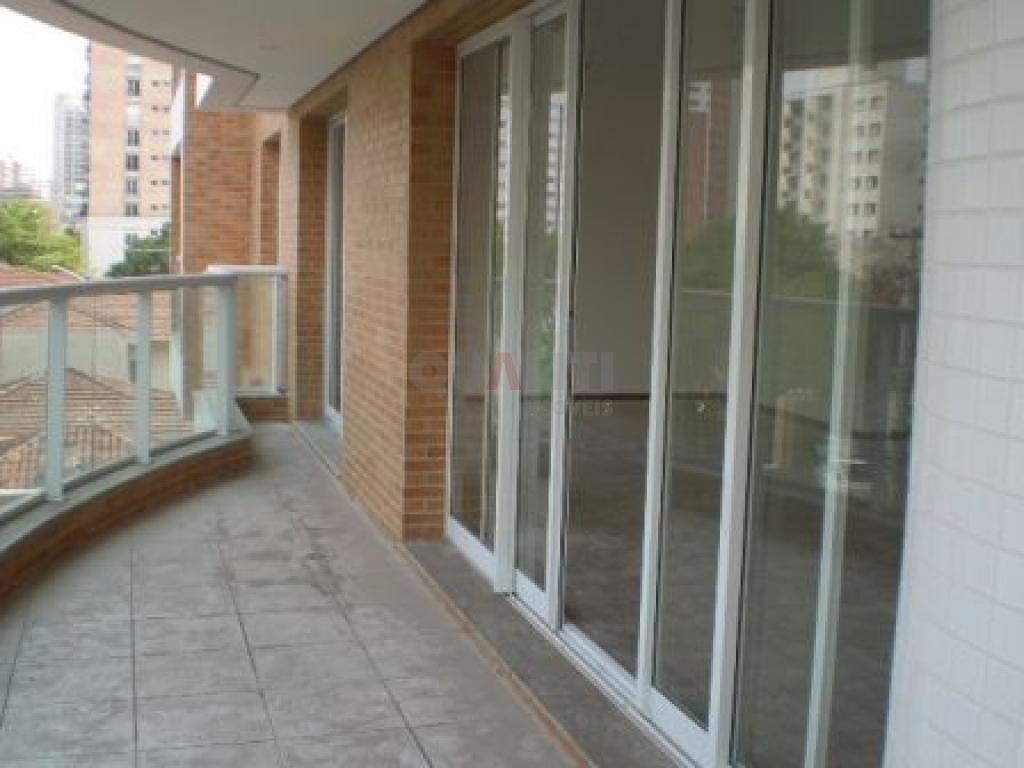 Apartamento para venda em Moema !