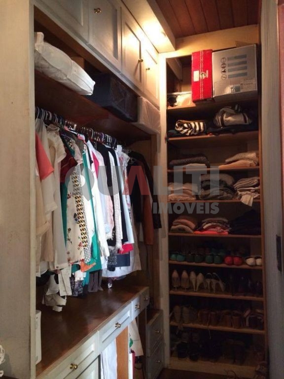 Apartamento semi-mobiliado com 45 m², 1 quarto e 1 vaga em Moema Pássaros