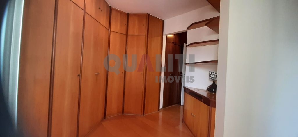 Apartamento para locação em Moema Índios fora da rota com 2 quartos, 1 suíte, sacada e 2 vagas