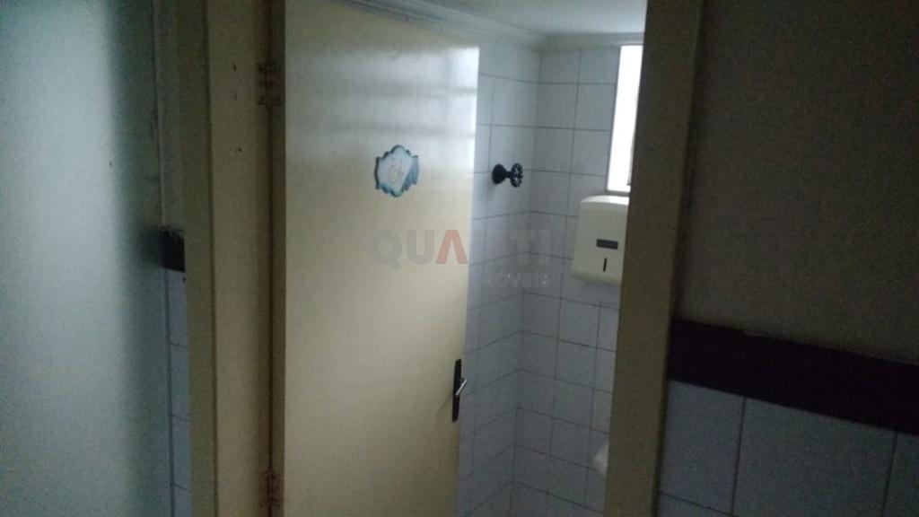 Casa comercial para locação no Brooklin, 1 vaga de garagem, 2 banheiros