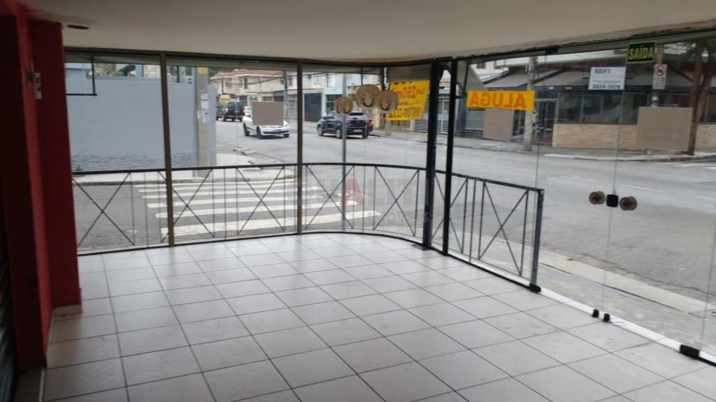 Casa comercial para locação no Brooklin, 1 vaga de garagem, 2 banheiros