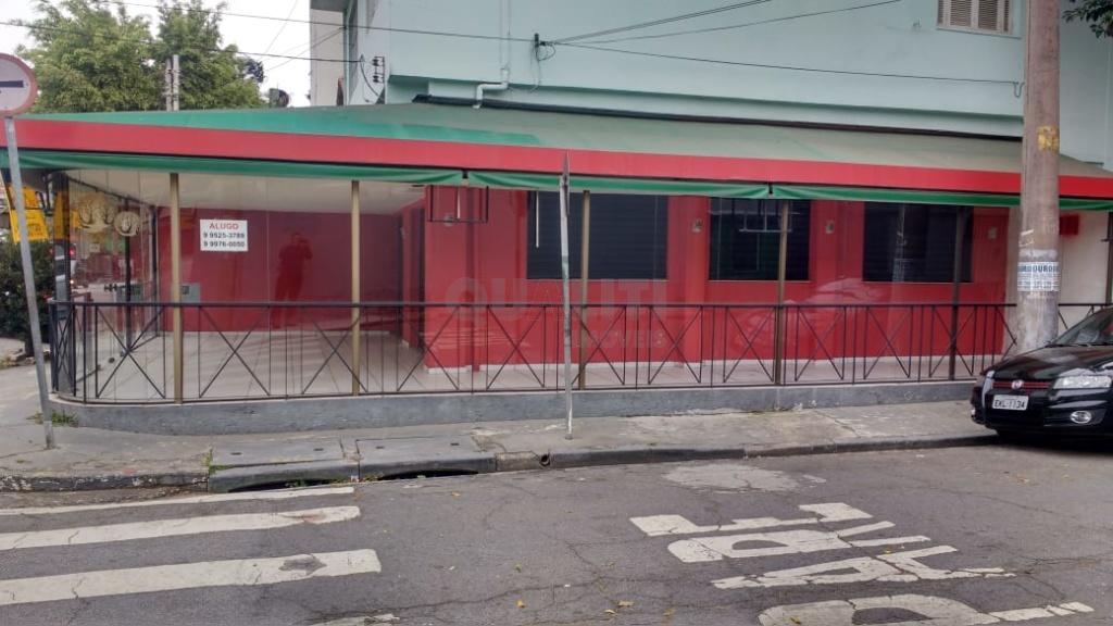 Casa comercial para locação no Brooklin, 1 vaga de garagem, 2 banheiros