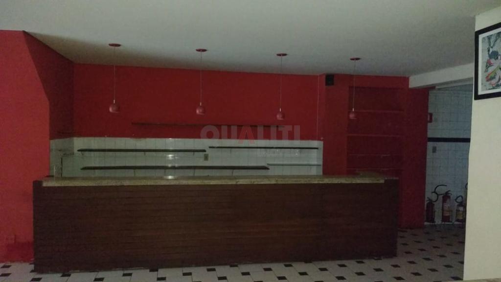 Casa comercial para locação no Brooklin, 1 vaga de garagem, 2 banheiros