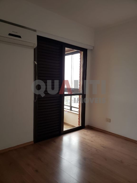Cobertura duplex para venda em Moema com 184 m², 3 quartos sendo 2 suítes, 2 vagas, lazer e vista panorâmica, oportunidade!