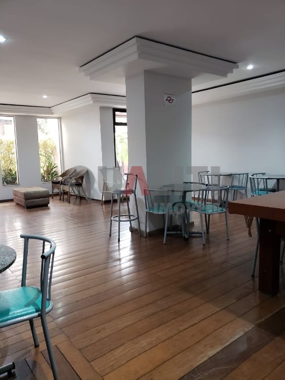 Cobertura duplex para venda em Moema com 184 m², 3 quartos sendo 2 suítes, 2 vagas, lazer e vista panorâmica, oportunidade!