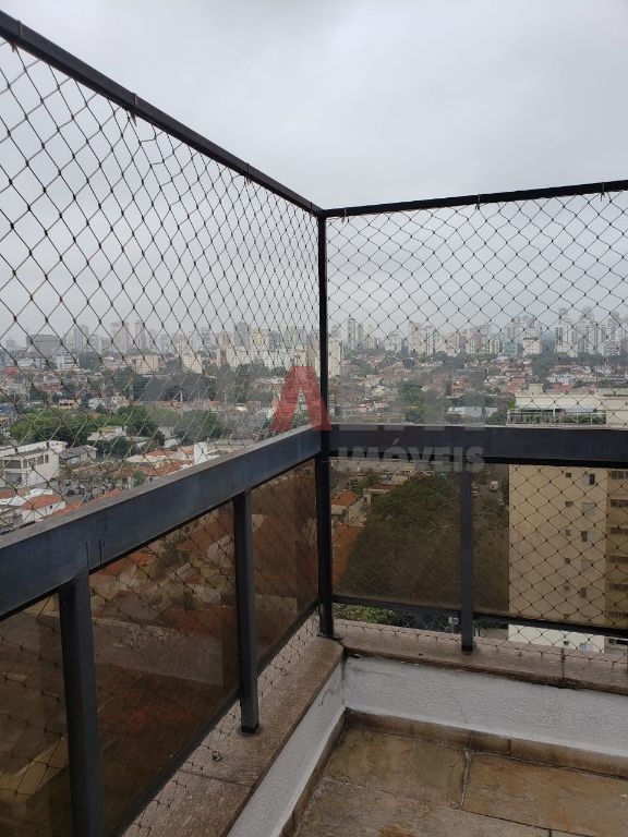 Cobertura duplex para venda em Moema com 184 m², 3 quartos sendo 2 suítes, 2 vagas, lazer e vista panorâmica, oportunidade!
