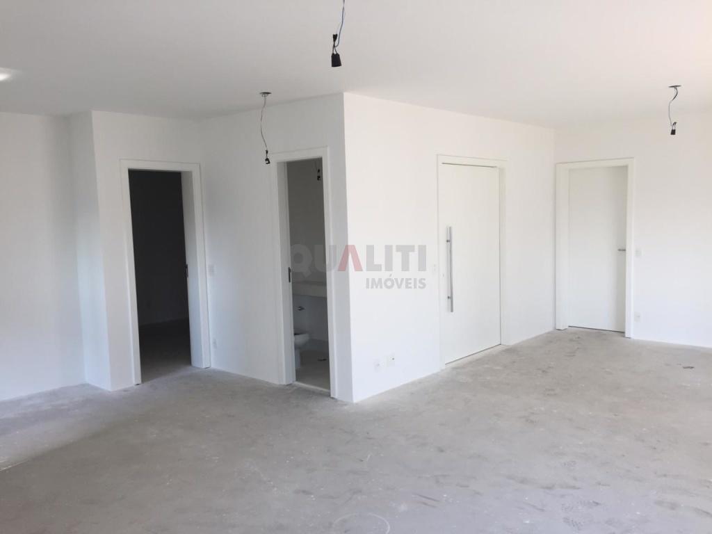 Apto alto padrão, novo, próx Metrô, com 3 suítes, 4 vagas, 192 m² e lazer para venda no Campo Belo.