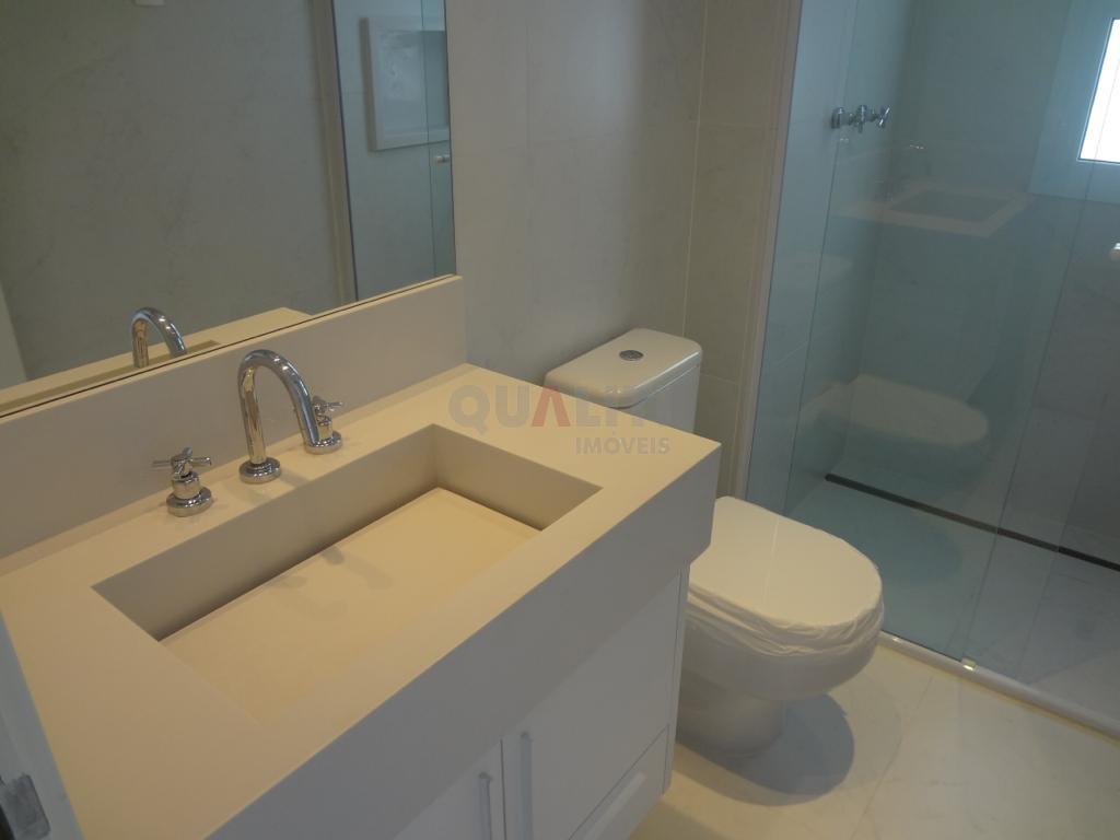 Apto alto padrão, novo, próx Metrô, com 3 suítes, 4 vagas, 192 m² e lazer para venda no Campo Belo.