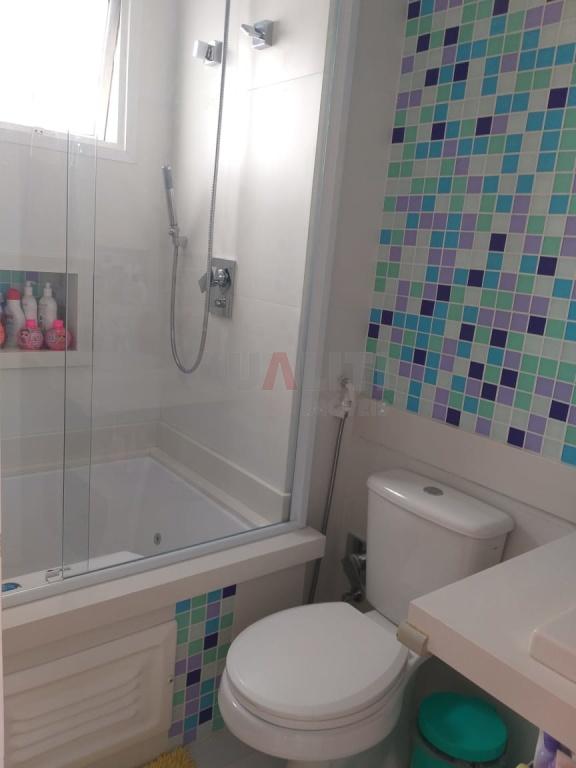 Apartamento para Venda no Brooklin com 138 m², com 3 quartos, 3 suítes e 3 vagas.