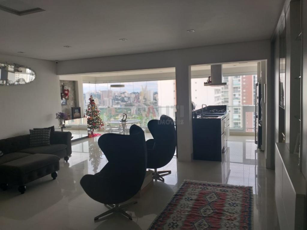 Apartamento para Venda no Brooklin com 138 m², com 3 quartos, 3 suítes e 3 vagas.