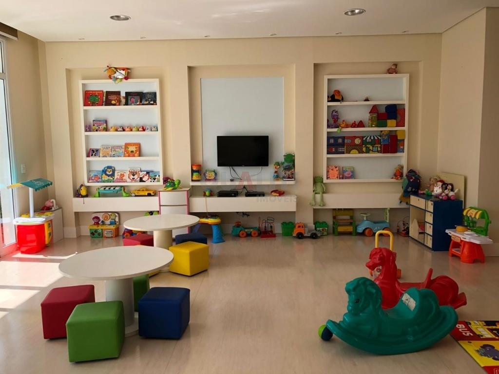 Apartamento para Venda no Brooklin com 138 m², com 3 quartos, 3 suítes e 3 vagas.