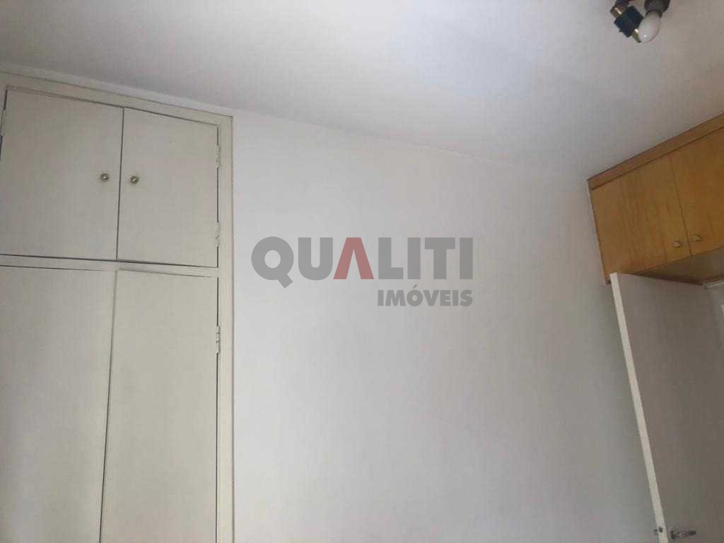Apartamento com 62 m² para Venda e Locação com 2 dormitórios, 2 banheiros, 1 vaga, em Moema Pássaros