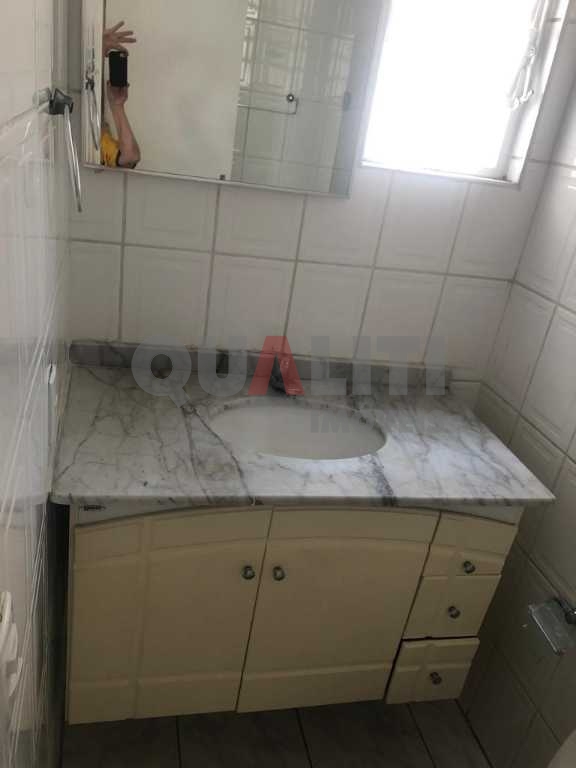 Apartamento com 62 m² para Venda e Locação com 2 dormitórios, 2 banheiros, 1 vaga, em Moema Pássaros