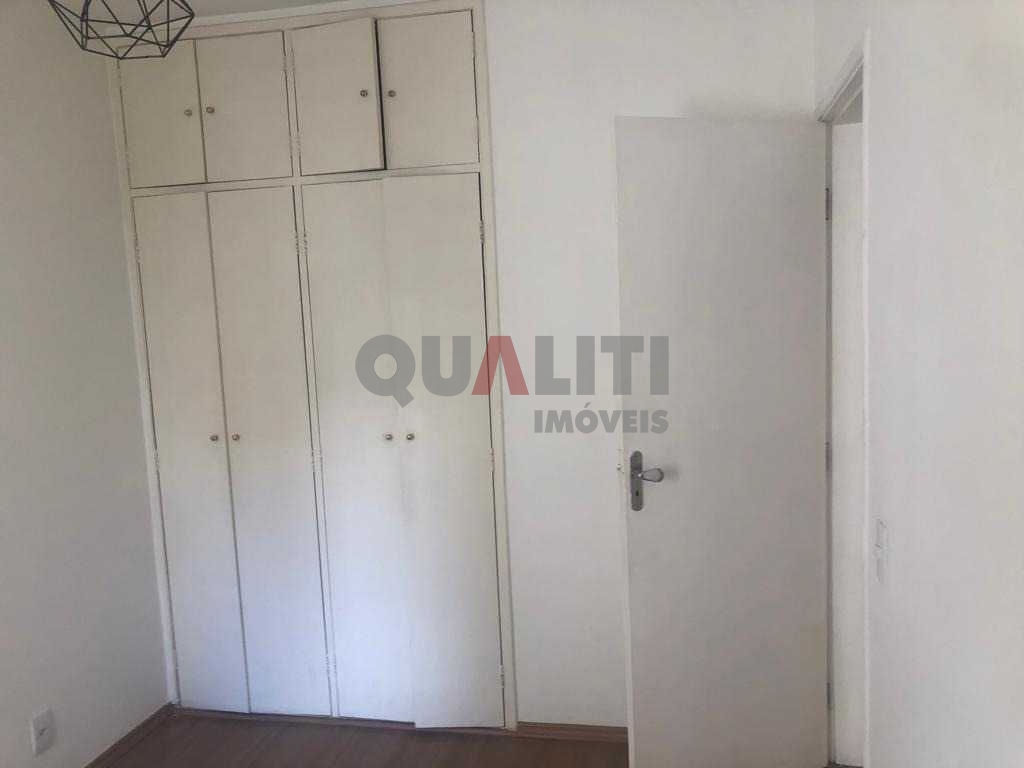 Apartamento com 62 m² para Venda e Locação com 2 dormitórios, 2 banheiros, 1 vaga, em Moema Pássaros
