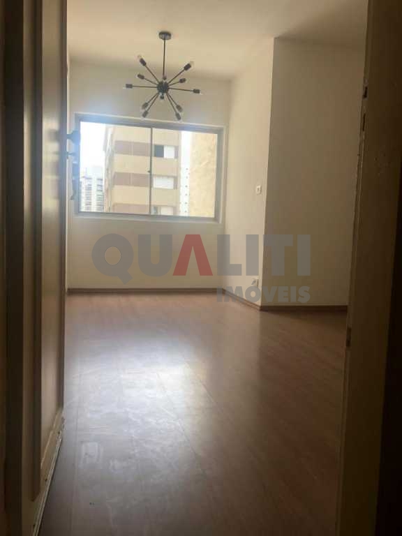 Apartamento com 62 m² para Venda e Locação com 2 dormitórios, 2 banheiros, 1 vaga, em Moema Pássaros