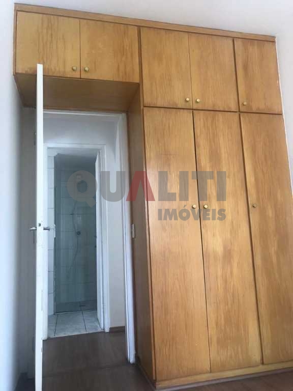 Apartamento com 62 m² para Venda e Locação com 2 dormitórios, 2 banheiros, 1 vaga, em Moema Pássaros