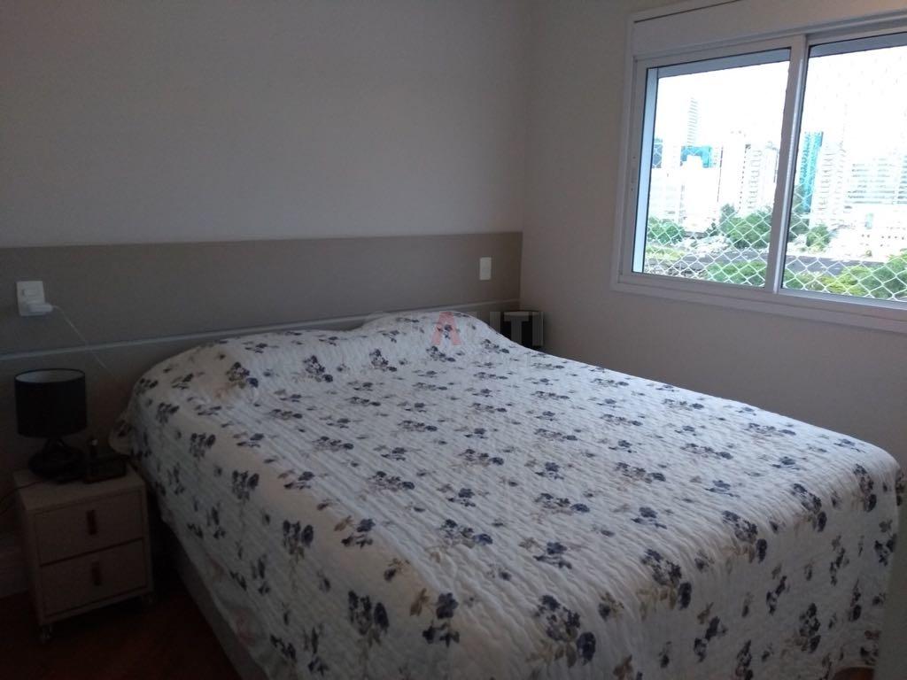 Apartamento para venda no brooklin com 2 suítes e 2 vagas de garagem