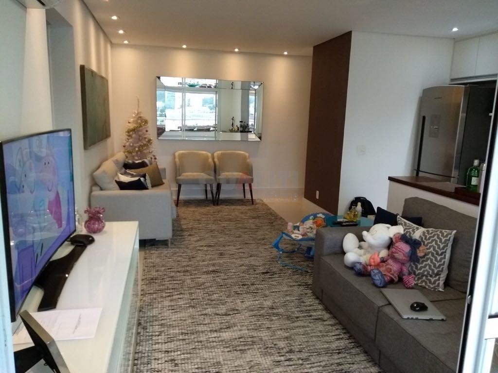 Apartamento para venda no brooklin com 2 suítes e 2 vagas de garagem