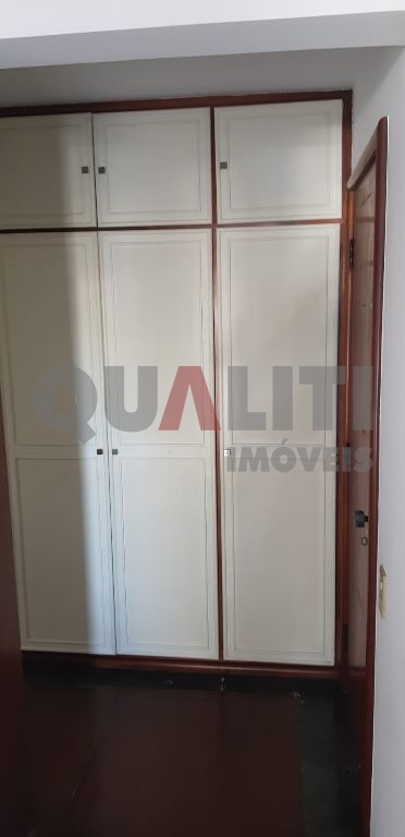 Apartamento para Venda com 147 m², com 4 dormitórios, 2 suítes, 3 vagas de garagem em Moema Índios.